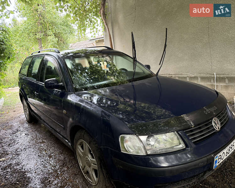 Универсал Volkswagen Passat 1998 в Залещиках