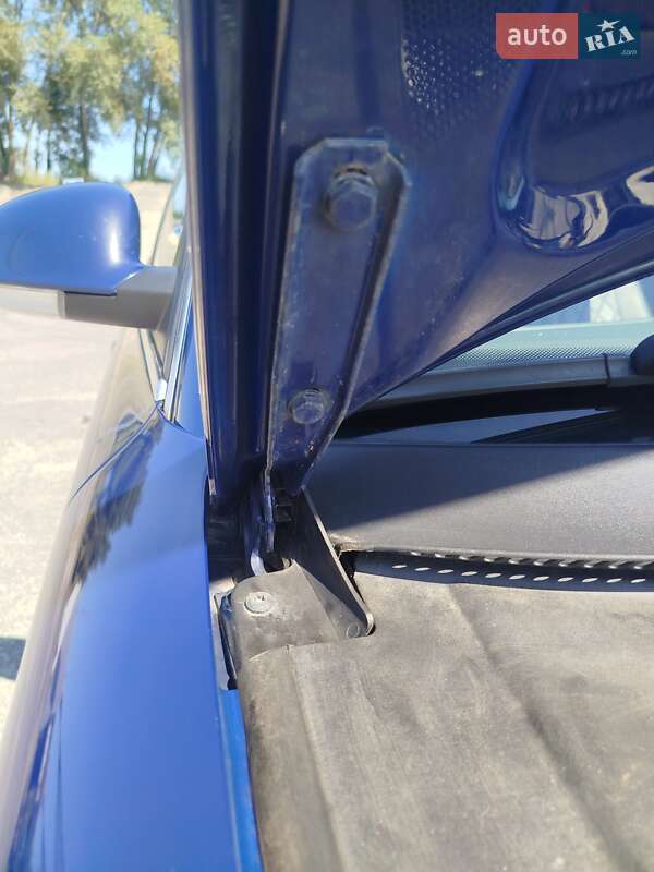 Універсал Volkswagen Passat 2004 в Овручі