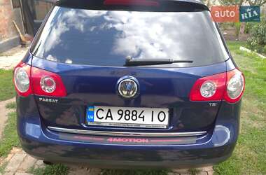 Універсал Volkswagen Passat 2010 в  фото 6 Універсал Volkswagen Passat 2010 в