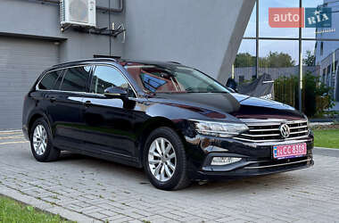 Универсал Volkswagen Passat 2020 в Львове