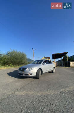Седан Volkswagen Passat 2008 в Міжгір'ї