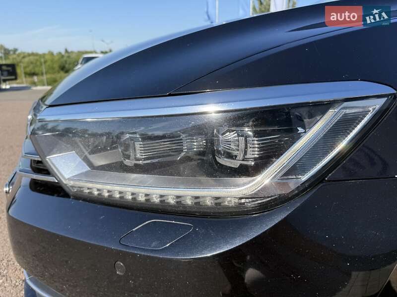 Седан Volkswagen Passat 2018 в Тернополе
