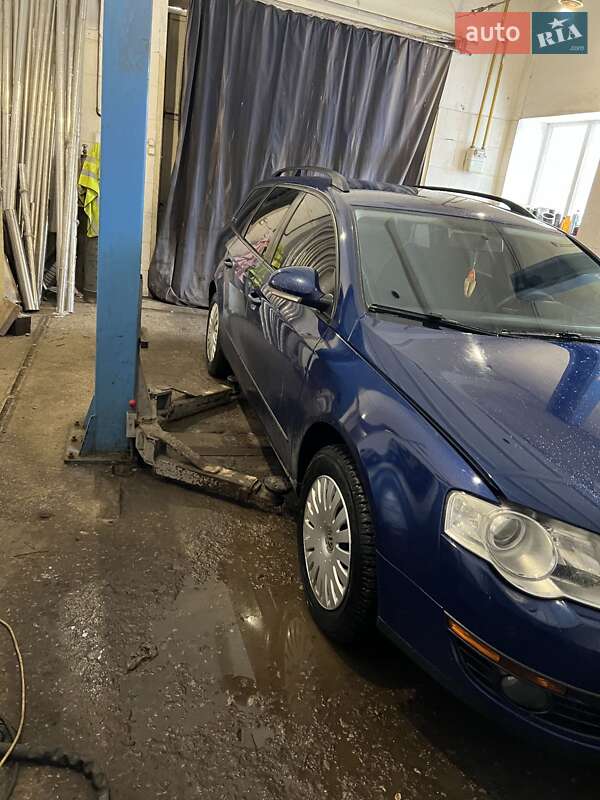 Универсал Volkswagen Passat 2008 в Тернополе