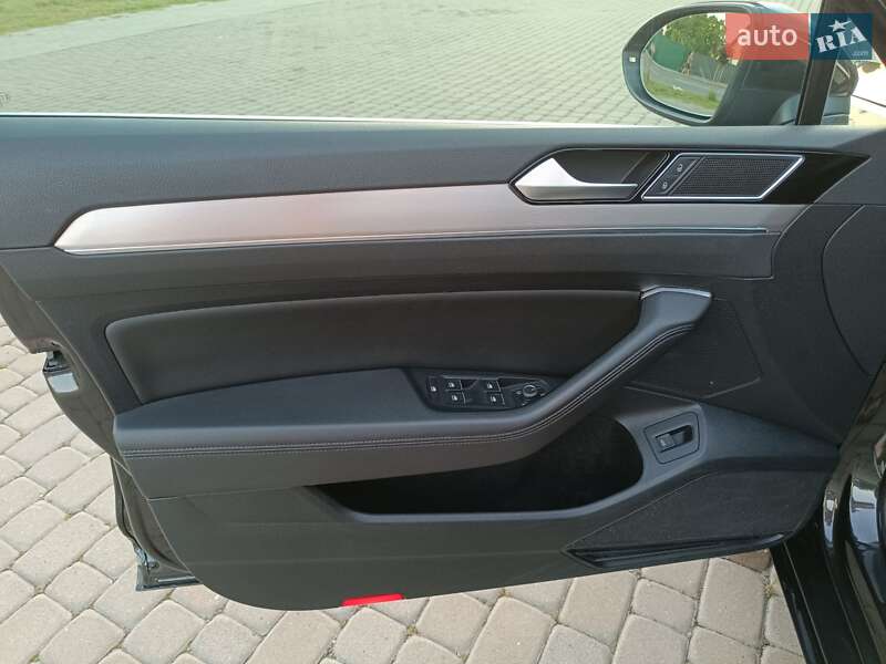 Універсал Volkswagen Passat 2019 в Коломиї