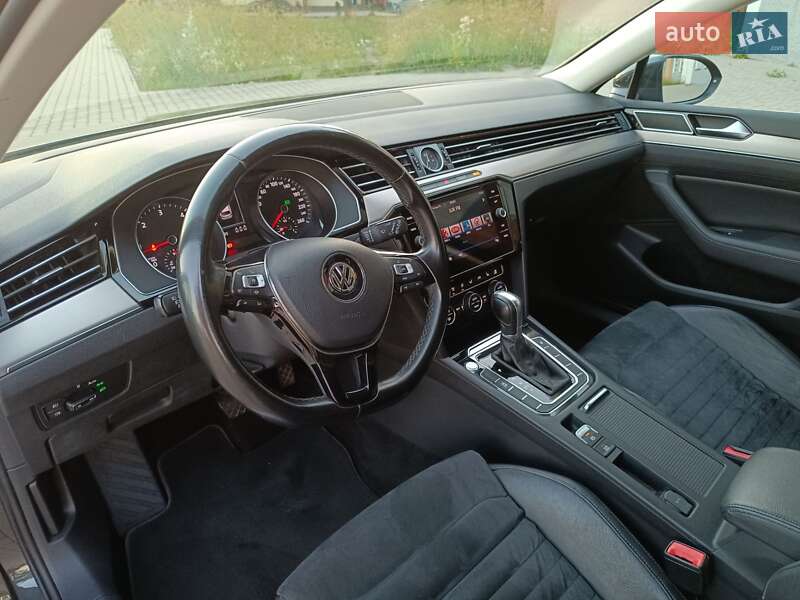 Універсал Volkswagen Passat 2019 в Коломиї