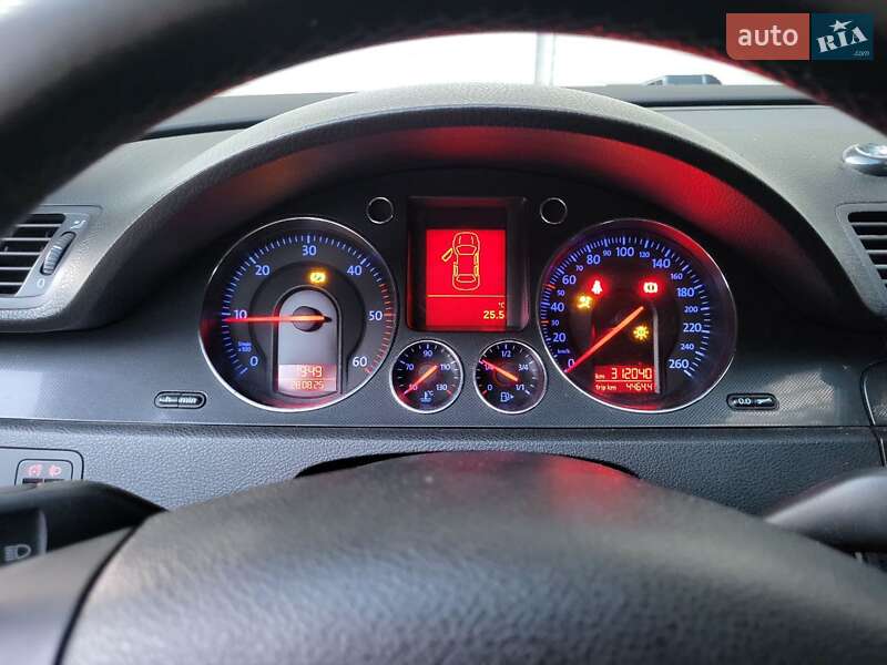 Универсал Volkswagen Passat 2005 в Киеве фото 3 Универсал Volkswagen Passat 2005 в Киеве