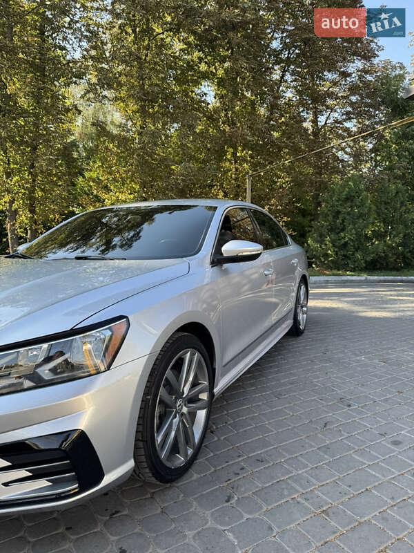 Седан Volkswagen Passat 2016 в Тернополе фото 2 Седан Volkswagen Passat 2016 в Тернополе