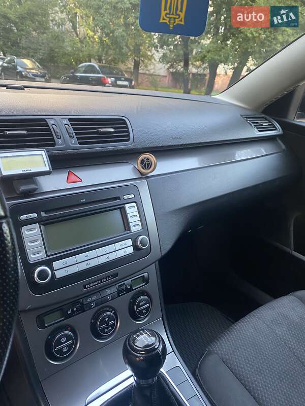 Універсал Volkswagen Passat 2007 в Львові