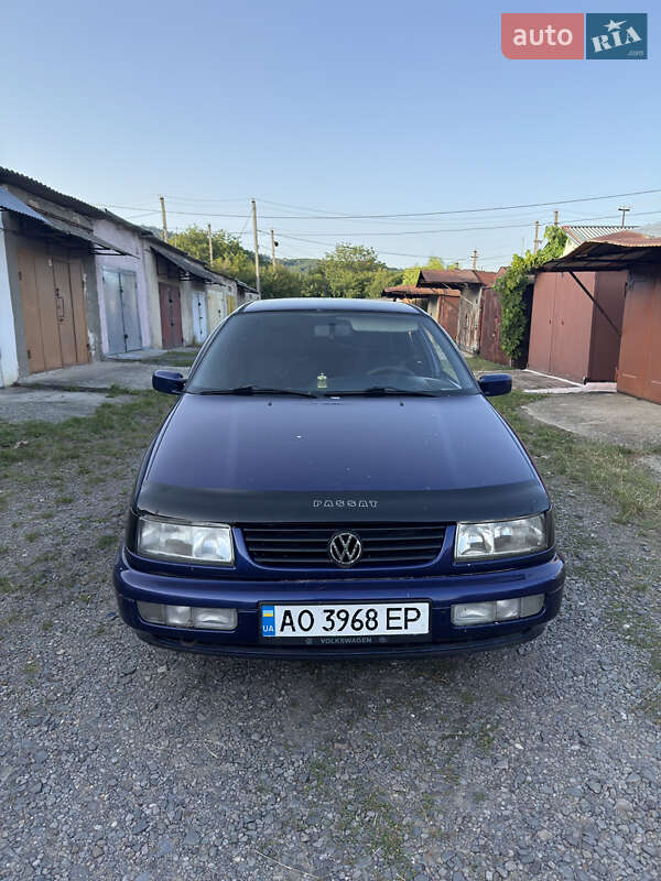 Volkswagen Passat 1996