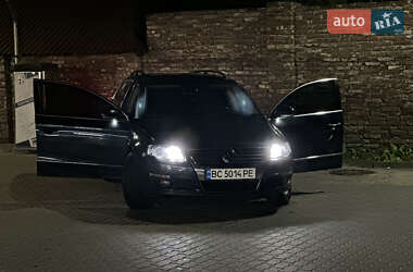 Універсал Volkswagen Passat 2008 в Львові