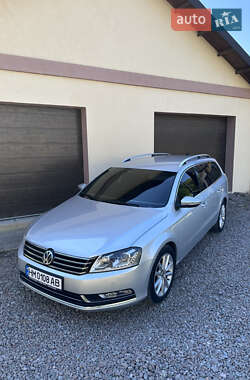 Универсал Volkswagen Passat 2012 в Глухове