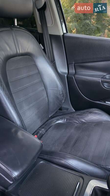 Седан Volkswagen Passat 2005 в Дунаевцах фото 13 Седан Volkswagen Passat 2005 в Дунаевцах