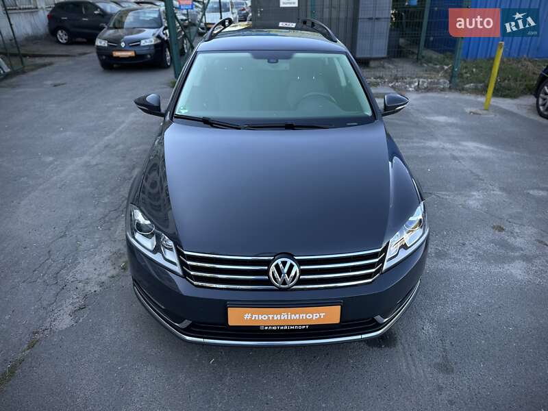 Универсал Volkswagen Passat 2011 в Сумах