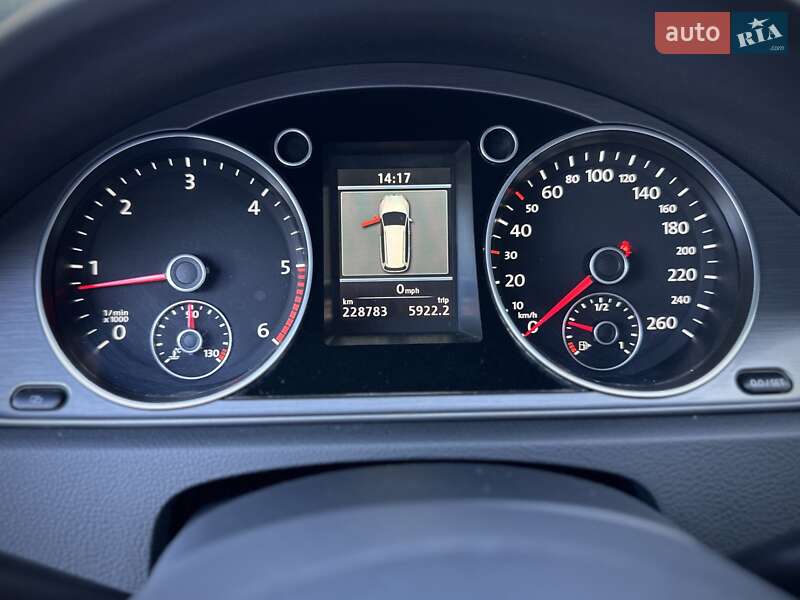 Универсал Volkswagen Passat 2011 в Сумах