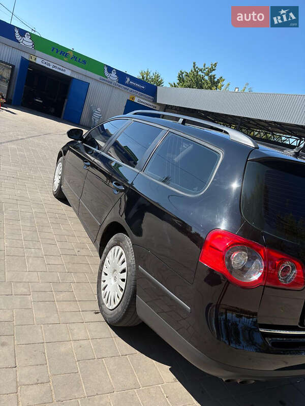 Универсал Volkswagen Passat 2009 в Кривом Роге