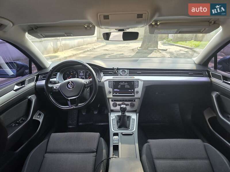 Универсал Volkswagen Passat 2015 в Кропивницком фото 3 Универсал Volkswagen Passat 2015 в Кропивницком