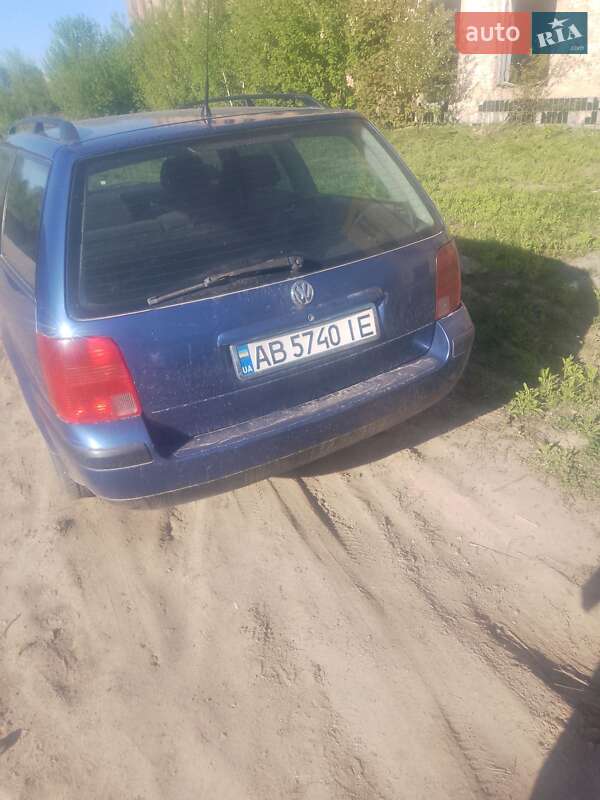 Volkswagen Passat 1998 Volkswagen Passat 1998