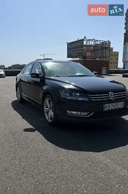 Седан Volkswagen Passat 2014 в Києві