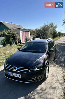 Універсал Volkswagen Passat 2011 в Полонному