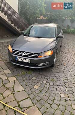 Седан Volkswagen Passat 2012 в Мукачево