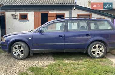 Універсал Volkswagen Passat 1999 в Чернівцях