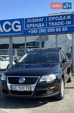 Седан Volkswagen Passat 2007 в Києві