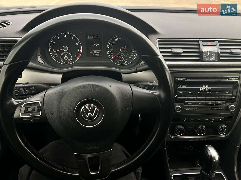 Седан Volkswagen Passat 2014 в Белогородке фото 10 Седан Volkswagen Passat 2014 в Белогородке