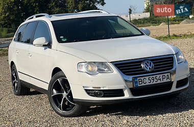 Универсал Volkswagen Passat 2005 в Стрые