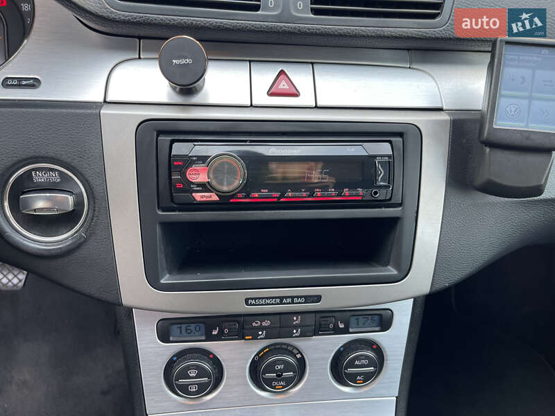 Универсал Volkswagen Passat 2008 в Киеве