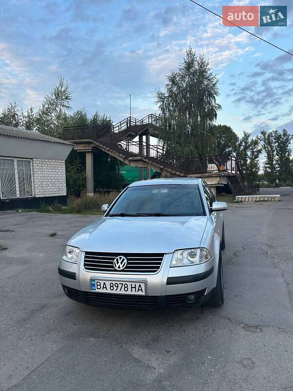 Седан Volkswagen Passat 2001 в Семенівці