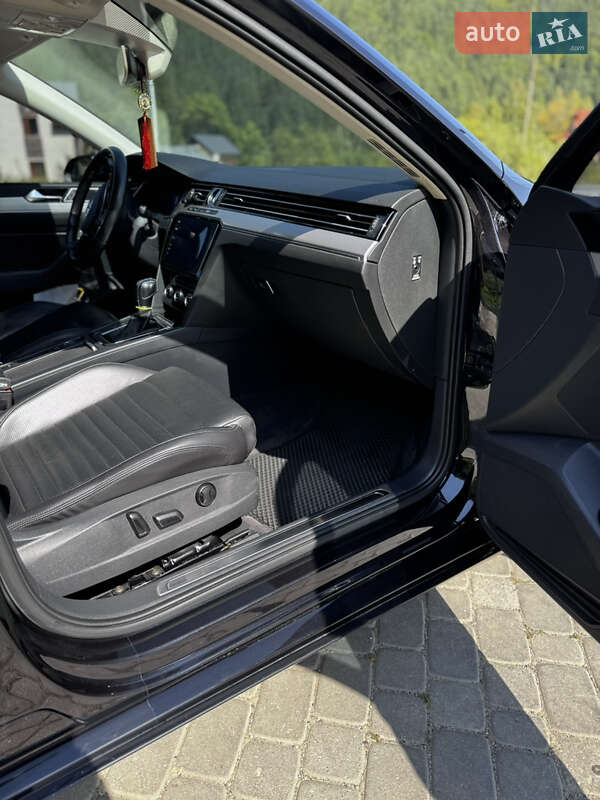 Універсал Volkswagen Passat 2014 в Івано-Франківську