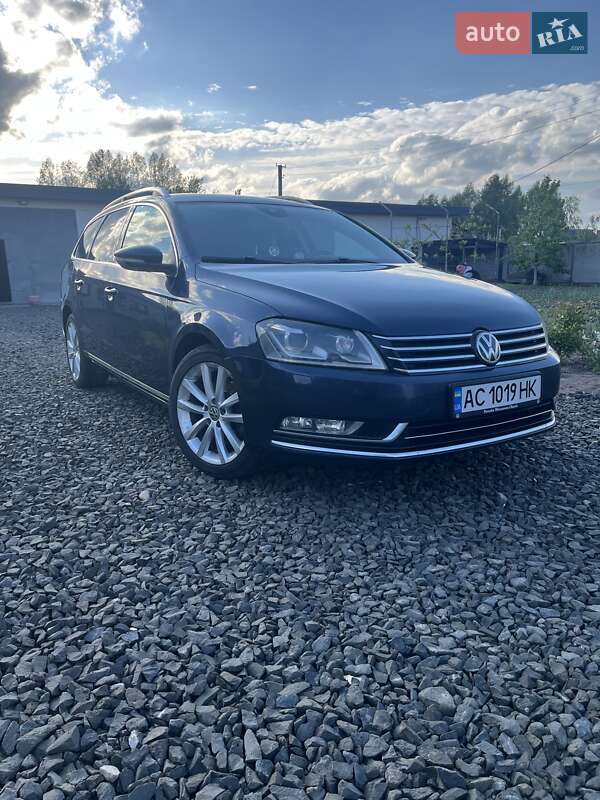 Volkswagen Passat 2012 Volkswagen Passat 2012