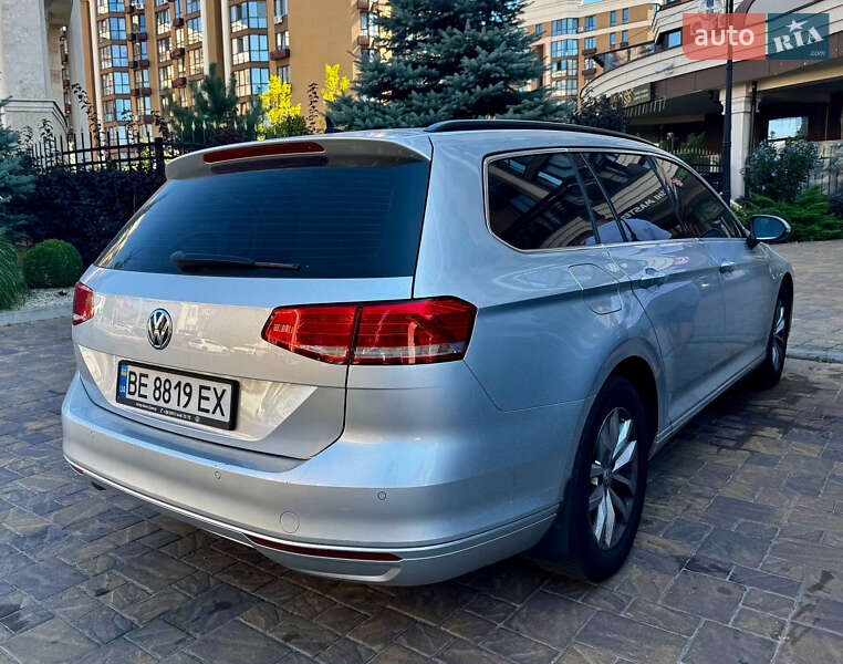 Универсал Volkswagen Passat 2016 в Софиевской Борщаговке