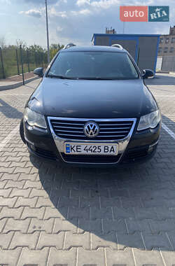 Универсал Volkswagen Passat 2009 в Кривом Роге