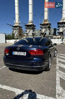 Седан Volkswagen Passat 2014 в Киеве