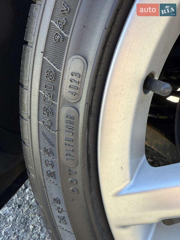 Седан Volkswagen Passat 2014 в Киеве