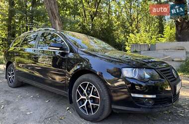 Универсал Volkswagen Passat 2007 в Киеве