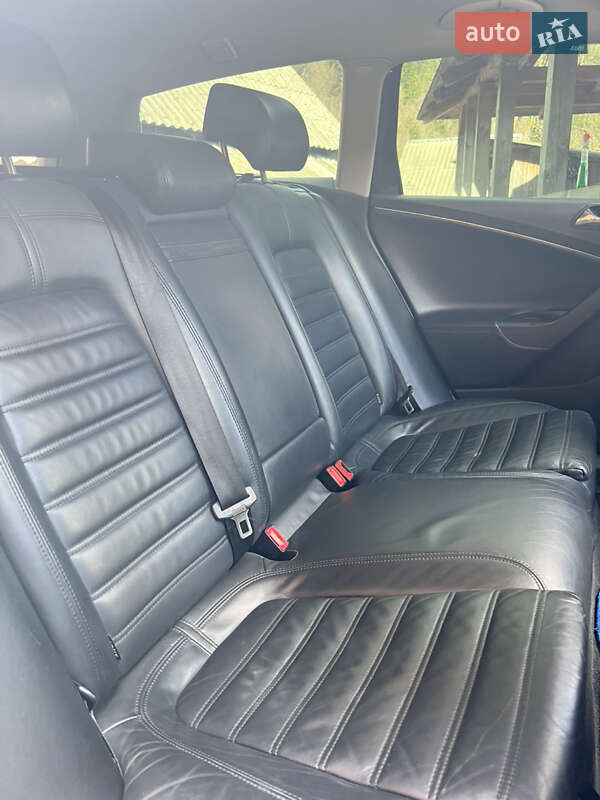 Универсал Volkswagen Passat 2007 в Ивано-Франковске