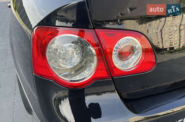 Седан Volkswagen Passat 2008 в Хмельницком