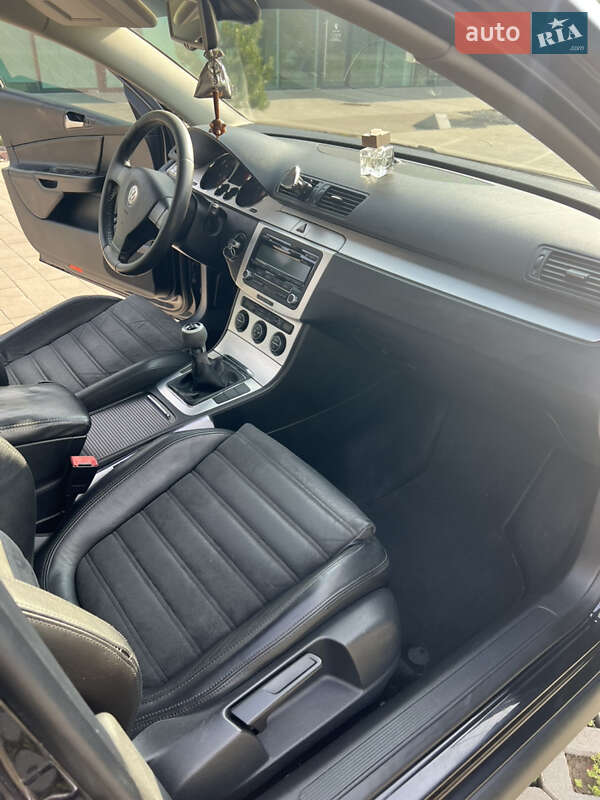 Седан Volkswagen Passat 2008 в Хмельницькому