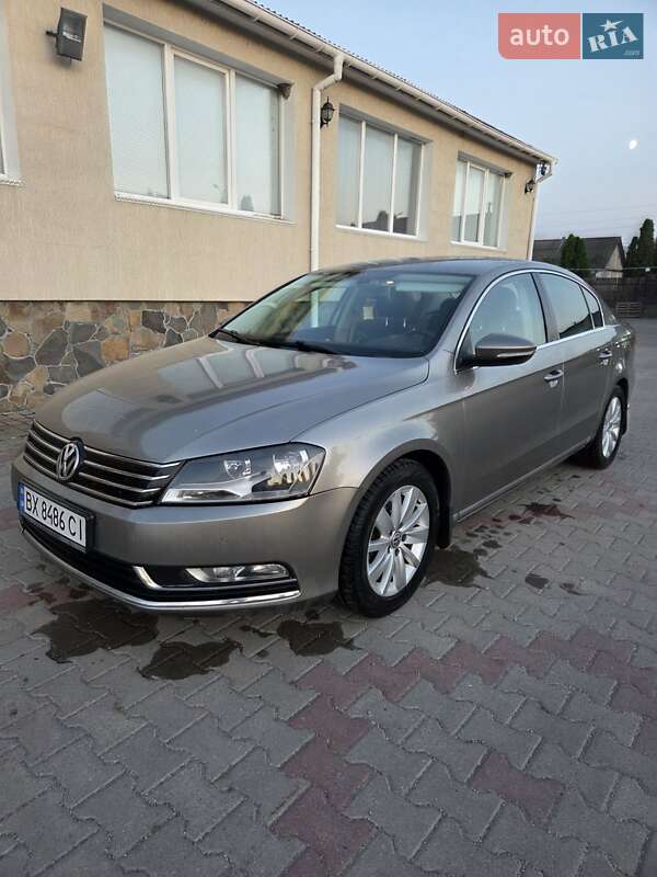 Седан Volkswagen Passat 2012 в Дунаевцах фото 8 Седан Volkswagen Passat 2012 в Дунаевцах