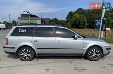 Универсал Volkswagen Passat 2003 в Яворове