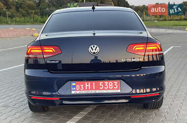 Седан Volkswagen Passat 2015 в 