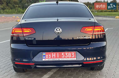 Седан Volkswagen Passat 2015 в 