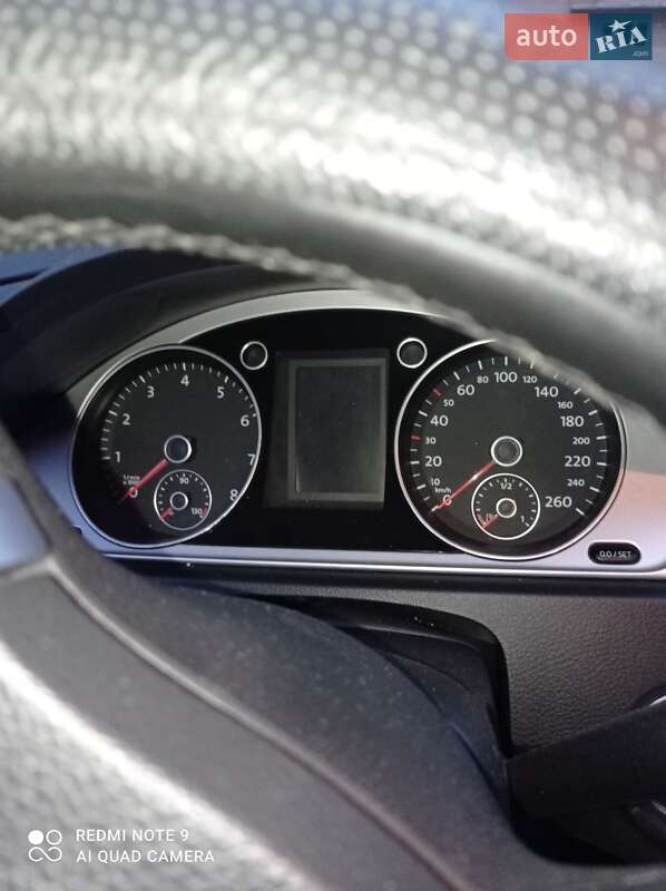 Седан Volkswagen Passat 2012 в Тернополе