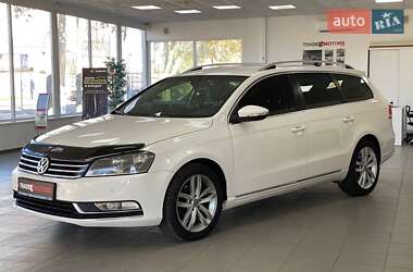 Универсал Volkswagen Passat 2011 в 