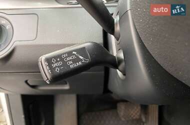 Универсал Volkswagen Passat 2011 в 