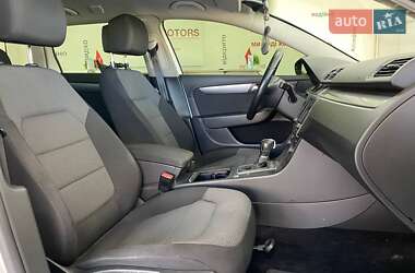 Универсал Volkswagen Passat 2011 в 