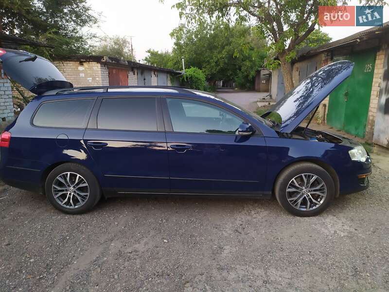 Универсал Volkswagen Passat 2009 в Кривом Роге