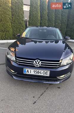 Седан Volkswagen Passat 2012 в Броварах